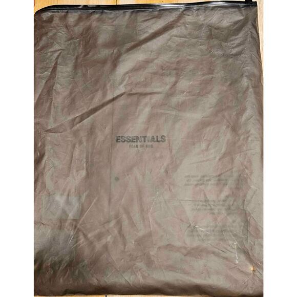 FEAR OF GOD ESSENTIALS RELAXED CREWNECK SWEATSHIRT OFFBLACK SIZE MEDIUM OVERSIZE - Picture 10 of 10